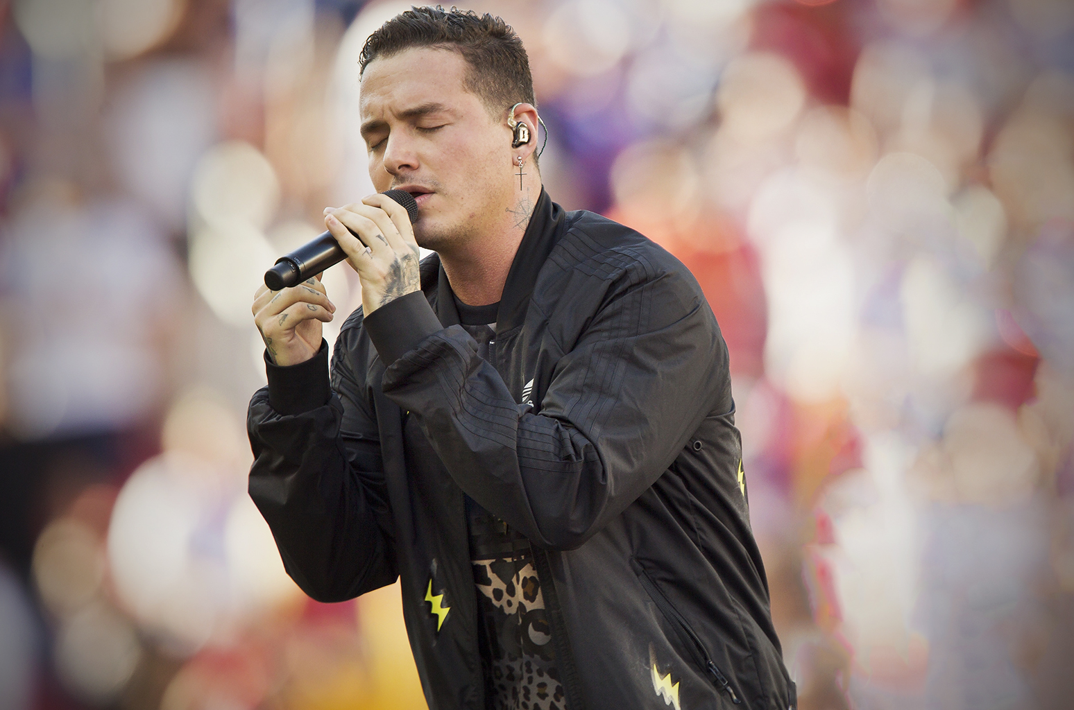 j balvin concert j balvin 224 l arena de gen 232 ve 2017 concert 224 gen 232 ve j balvin concert j balvin 224 l arena de gen 232 ve 2017 concert 224 gen 232 ve
