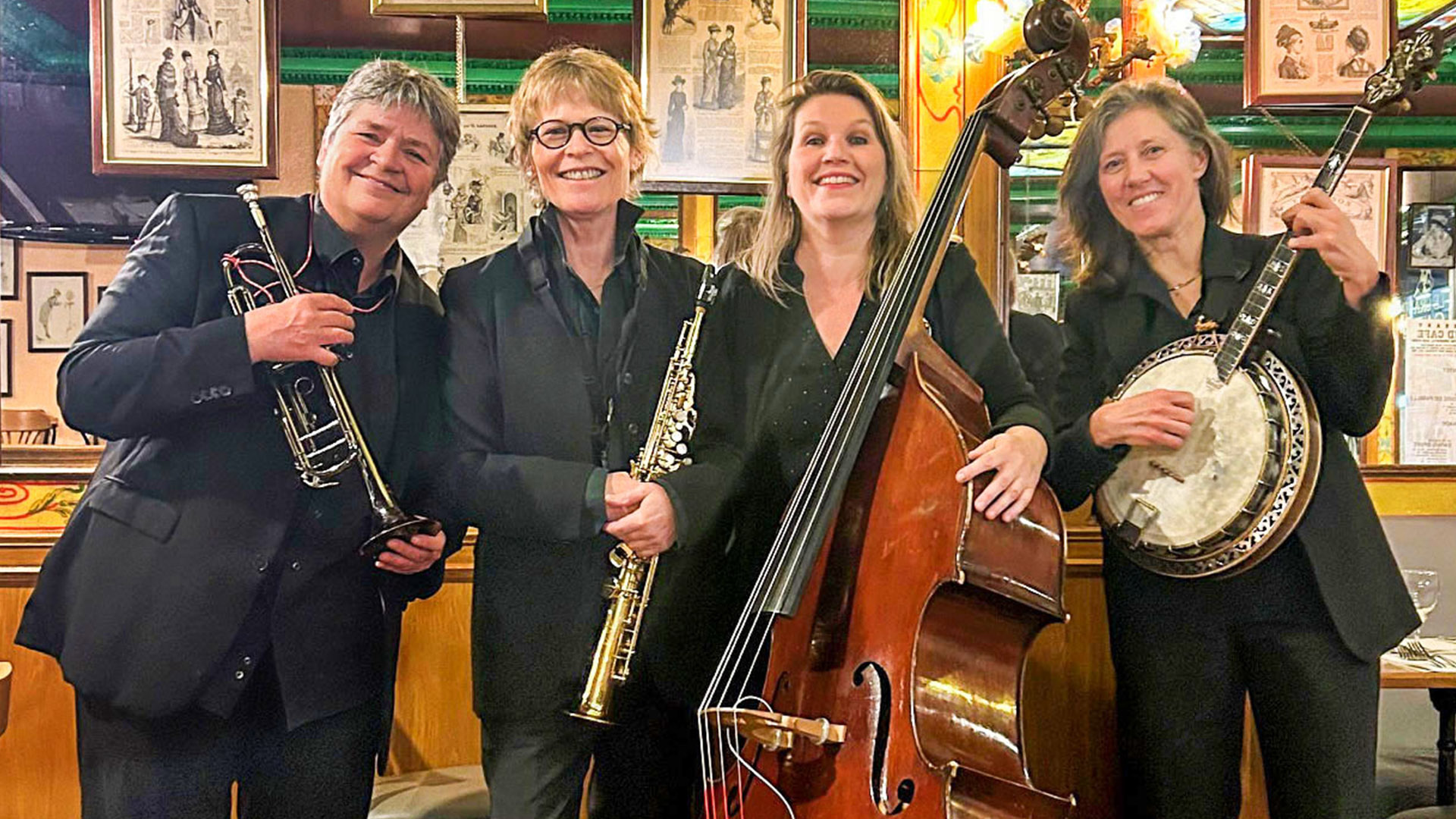 ORCHESTRE FEMININ MOONLIGHT SERENADE Jazz New Orleans/Trad