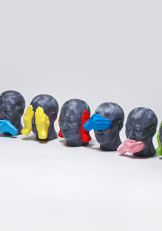 June Lee, Witness, 2013, thread on plastic cast, 13x11x10cm each head