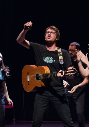 La comédie musicale improvisée