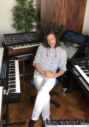 Legowelt