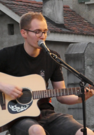 cours de chant ou de guitare à Pully ou via skype