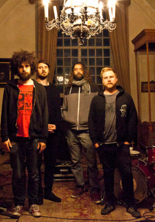 LOUIS JUCKER & COILGUNS play KRÅKESLOTTET (CH)