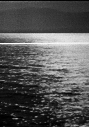 Jean Otth, Limite B (le lac) (des séries des Limites et des Vidéo-paysages), 1973, vidéo, n & b, avec son, 6'10''Musée cantonal des Beaux-Arts de Lausanne. Acquisition, 2015