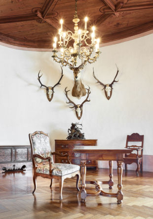Château De Gruyeres_SalleDeChasse