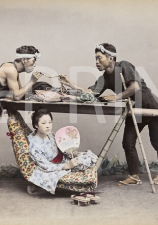 Traveling chair - Kusakabe Kimbei - (1870) @auerphoto/Reprint by EspaceDiorama