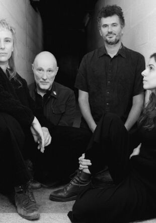 Tout Bleu & Winter Family at Le Rez-Usine (Geneva)