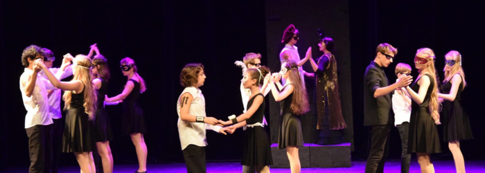 Theatre Crescendo Theatre Crescendo