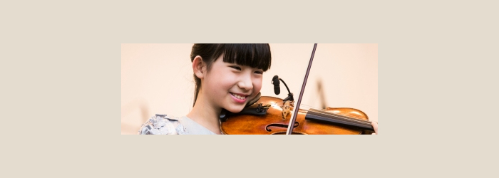 Chloé Chua Chloé Chua
